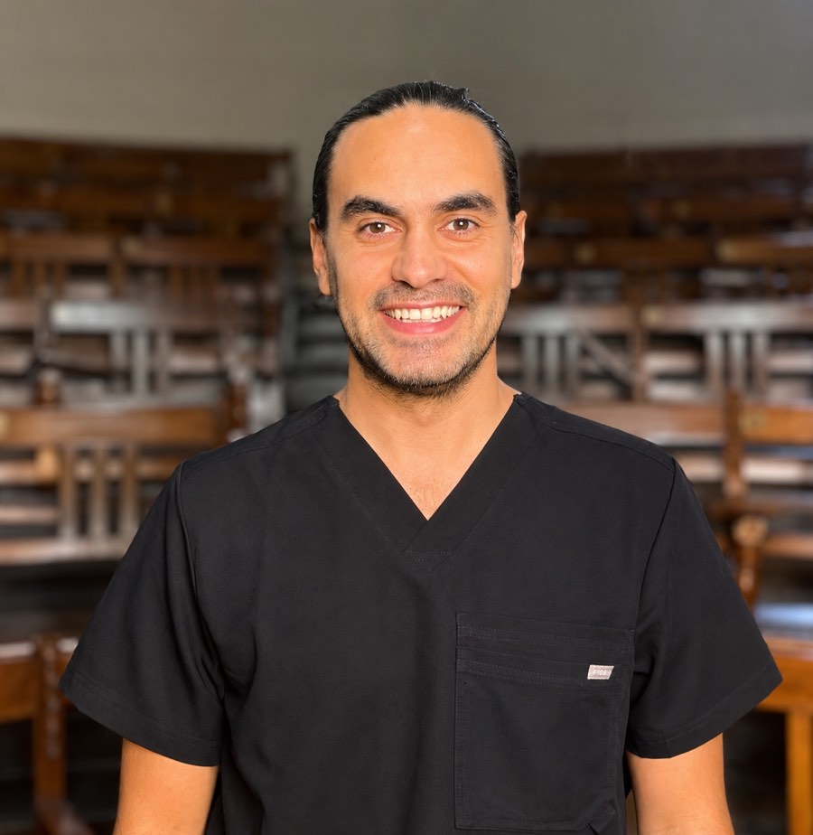 Retrato del Dr. Marco Altamirano